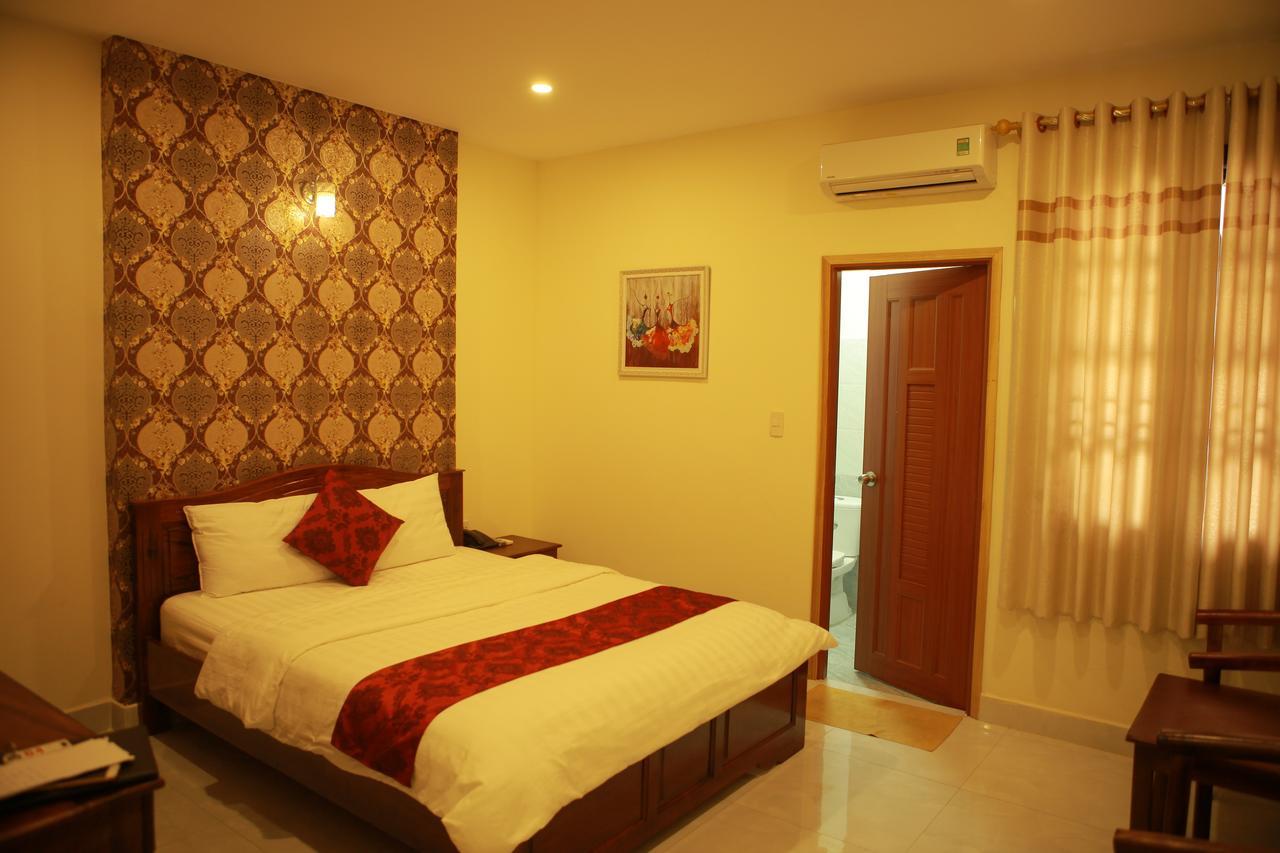Huy Hoang 1 Hotel Хошимин Екстериор снимка